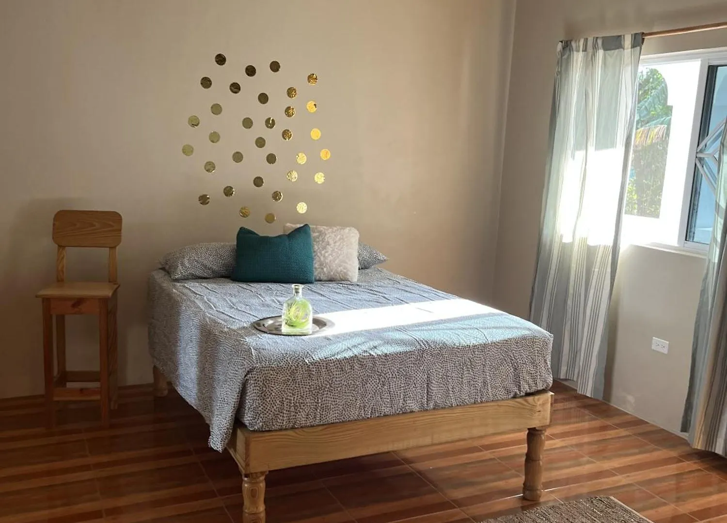 Seacret Studios - Cozy Jamaican Retreat Apts Νεγκρίλ